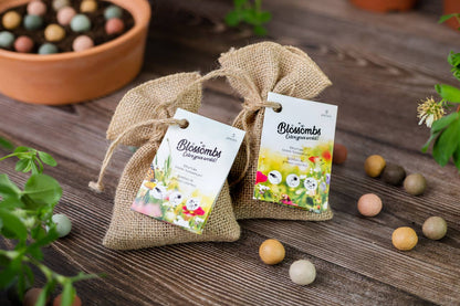 Sac cadeau en jute biologique avec 8 Blossombs colorés
