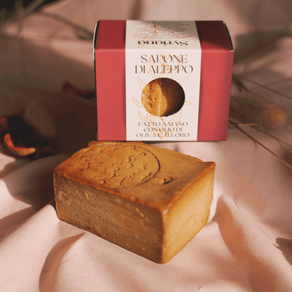 Mosaïque de Traditions : Savon d'Alep avec 1-35% de Laurier Premium