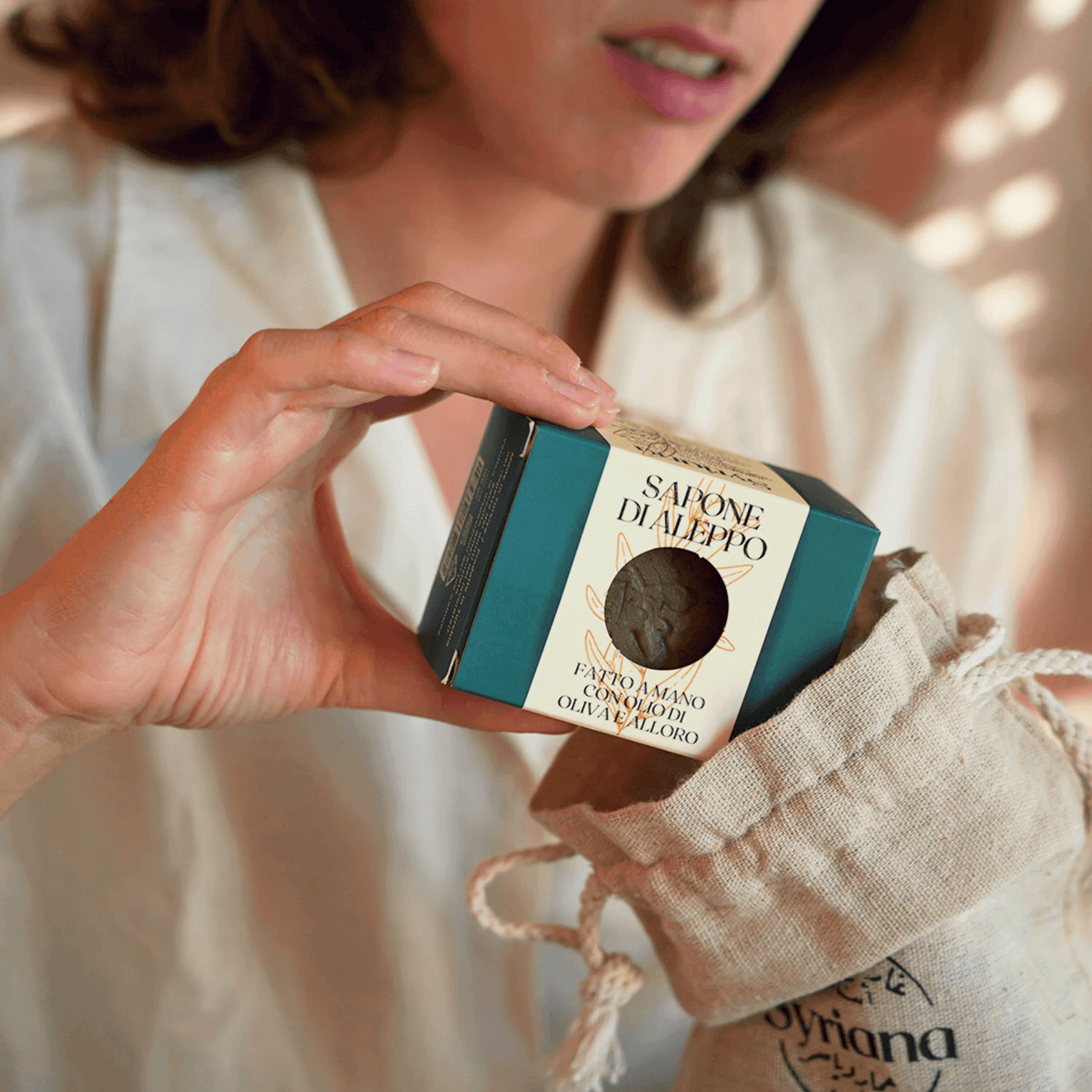 Mosaïque de Traditions : Savon d'Alep avec 1-35% de Laurier Premium