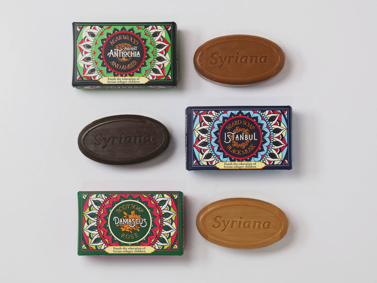 Savon d'Alep parfumé à la rose de Damas, musc noir, oud et ambre